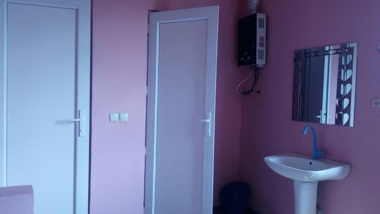 קובולטי Guesthouse Gia מראה חיצוני תמונה