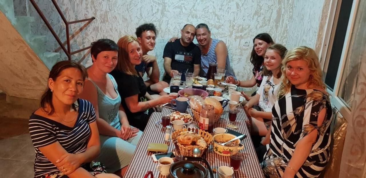קובולטי Guesthouse Gia מראה חיצוני תמונה